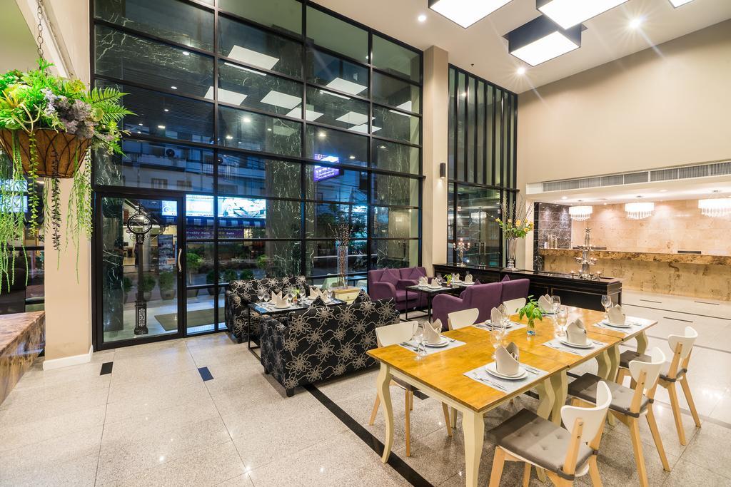 Sea Me Spring Hotel Pattaya Zewnętrze zdjęcie