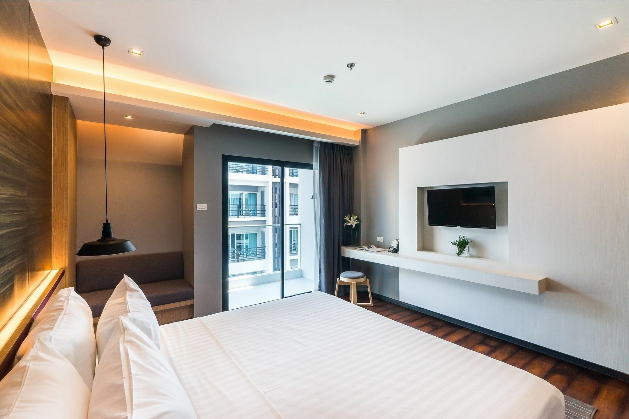 Sea Me Spring Hotel Pattaya Zewnętrze zdjęcie