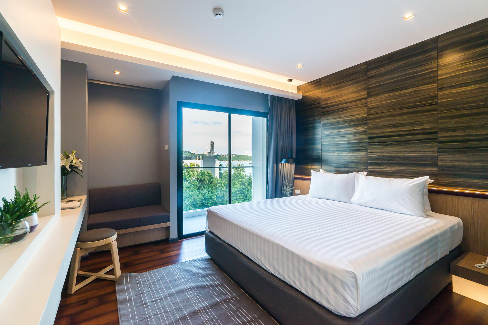 Sea Me Spring Hotel Pattaya Zewnętrze zdjęcie